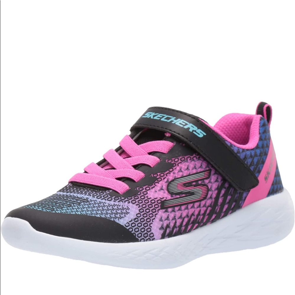 Girls Sketchers sneakers BNWT